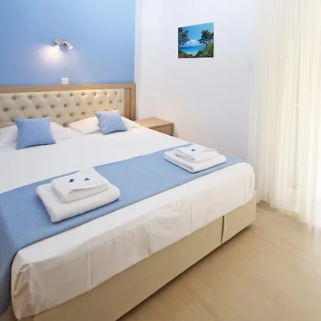 Garden View Apartman Néosz Marmarász